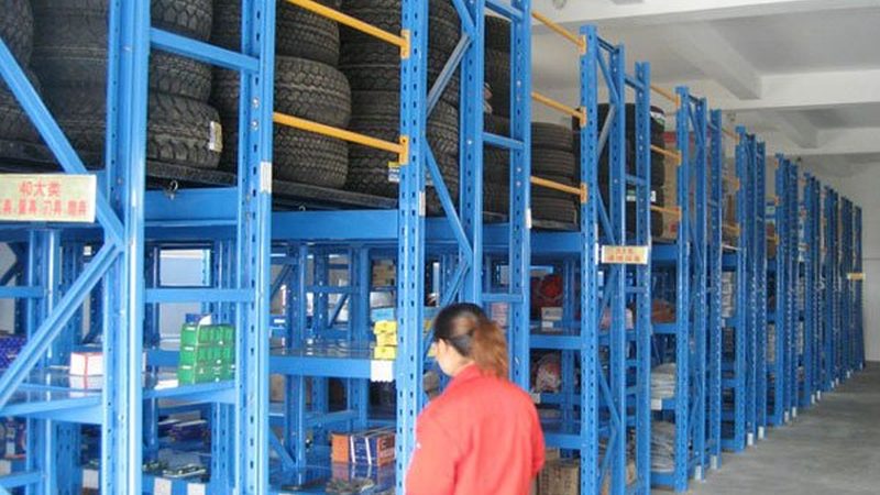 汽配城的拿货价格与外面零售店的价格差异较大，这背后主要有以下几个原因：